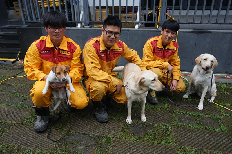 花蓮搜救犬小組3隻特搜犬待命