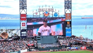 鄧愷威巨人主場開幕戰亮相  聽見唱名起雞皮疙瘩