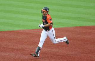 徐若熙遭林安可敲陽春全壘打 生涯首度挨轟