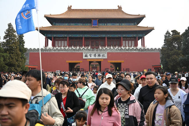 中國清明連假旅遊回暖 跨區流動7.5億人次 | 華視新聞