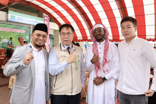 台南慶伊斯蘭開齋節 外籍學生稍解思鄉之情
