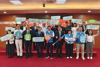 苗縣「以大帶小」首案  力積電攜供應鏈廠商減碳