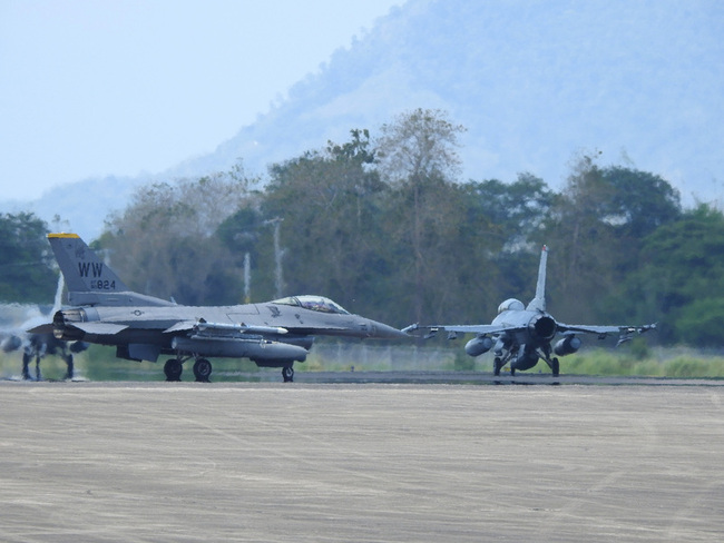 南海緊張 菲律賓空軍將首度派戰機參加澳洲軍演 | 華視新聞