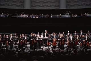 NSO樂音催淚  前任音樂總監呂紹嘉到場為團喝采