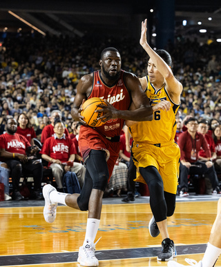 T1特攻嚴防壓制戰神 笑納台北大巨蛋史上首勝