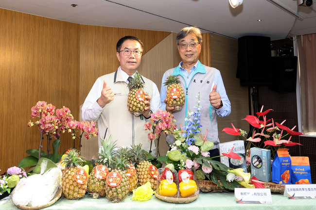 前進新加坡食品展  台南2貨櫃農特產品啟航 | 華視新聞