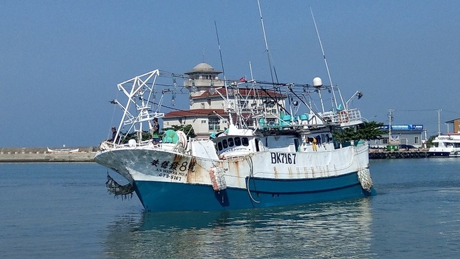 琉球籍漁船通報捕獲屏東第1鮪 18日驗明正身 | 華視新聞