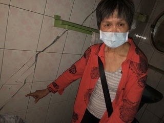 基隆東和大樓龜裂傾斜加劇  童子瑋籲異地重建