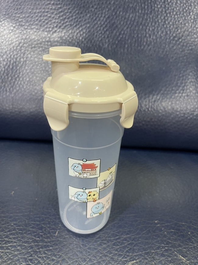 兒童節送水壺遭指有塑膠味  竹市：檢驗無塑化劑 | 華視新聞