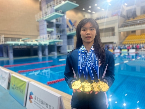 全中運本屆游泳唯一 新泰林芷妍100仰寫全國新猷