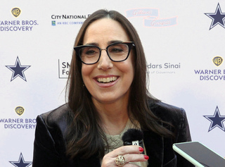 女總裁朱克掌NBA快艇 歡迎台灣球迷造訪新主場