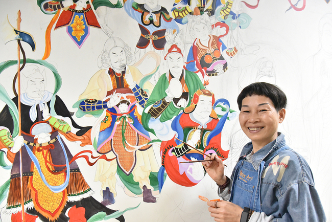 華梵推生命設計週 學生挑戰大型壁畫、台灣踏查 | 華視新聞