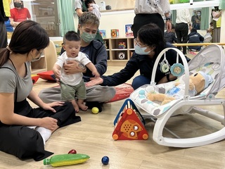 獻給母親佳節賀禮 高雄路竹第2處公托中心啟用