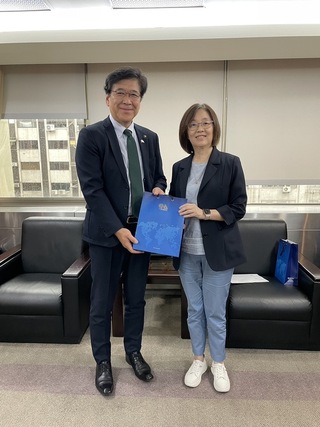 長崎縣平戶市長黑田成彥訪中央社  盼加強台日交流