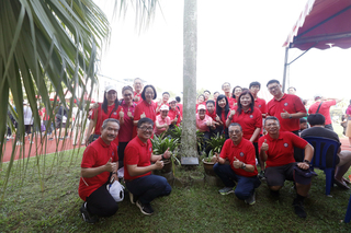 吉隆坡台校校慶  蔡總統種植小英樹見證歷史