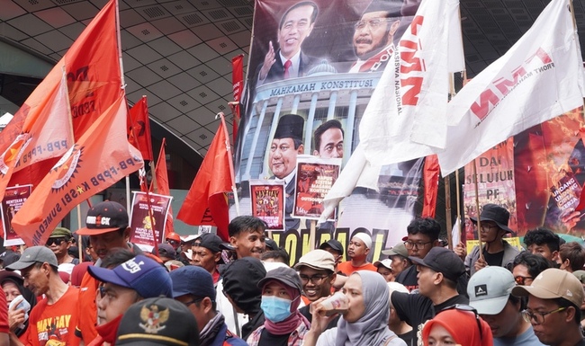 印尼五一勞工遊行  批佐科威建政治王朝破壞民主 | 華視新聞