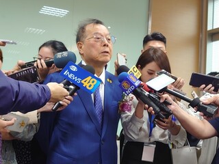 黃崇仁：台灣半導體效率冠全球 總統帶領高科技進步