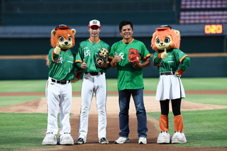 張志強開球子弟兵林佳緯接捕 勉後輩別留遺憾