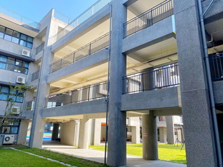 新北中山國小校舍改建啟用  供逾2千名學生就讀