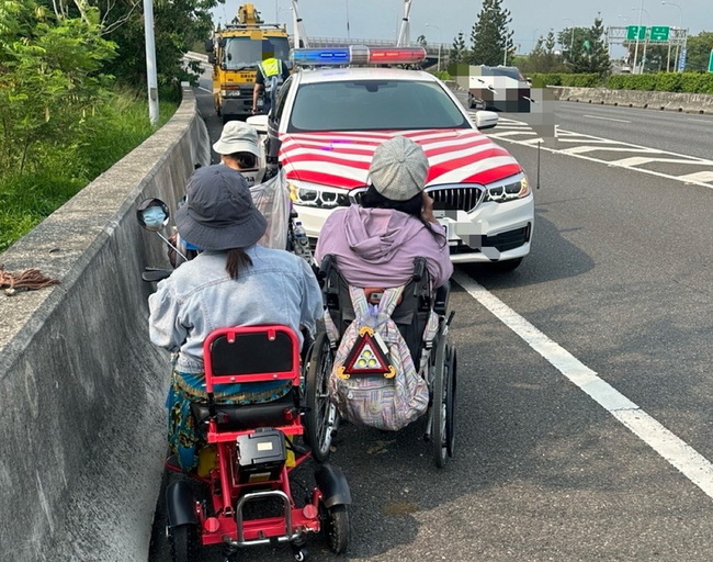 3婦騎電動代步車誤闖國道水上段  幸未發生意外 | 華視新聞