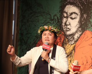 巴奈自傳發表會細數7年抗爭心路 盼落實原民正義