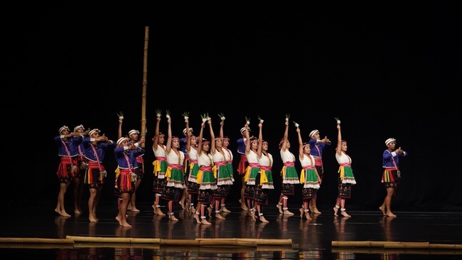 全國學生舞蹈比賽聯合展演  23校團隊獻藝 | 華視新聞