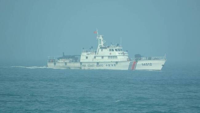中國4海警船入金門禁止水域  海巡艇監控驅離 | 華視新聞