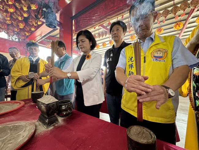 六房媽正駕香爐歷經半年修復 古禮復爐延續文化價值 | 華視新聞