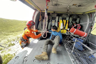台中油婆蘭營地山友摔傷  花蓮空勤出動救援