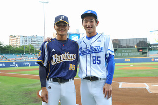 劉貴元一軍亮相同窗劉俊豪送祝福 同穿85號場上拚