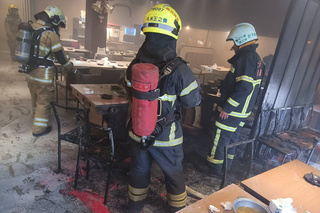 台南男闖火鍋店潑漆起火 2人受傷送醫