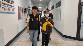 嘉縣太保鐵皮屋藏職業賭場 警攻堅逮22人送辦