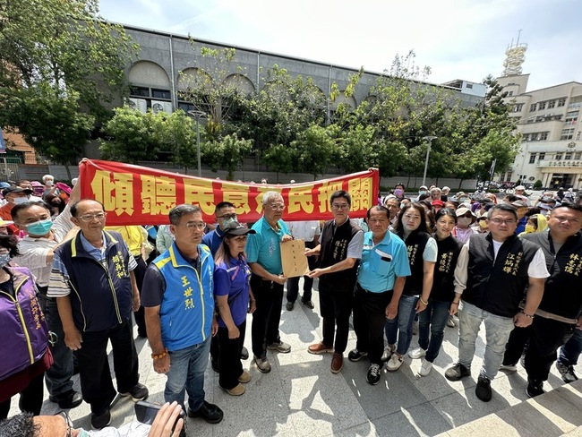 反對彰化大埔設火化場 逾百名居民陳情 | 華視新聞