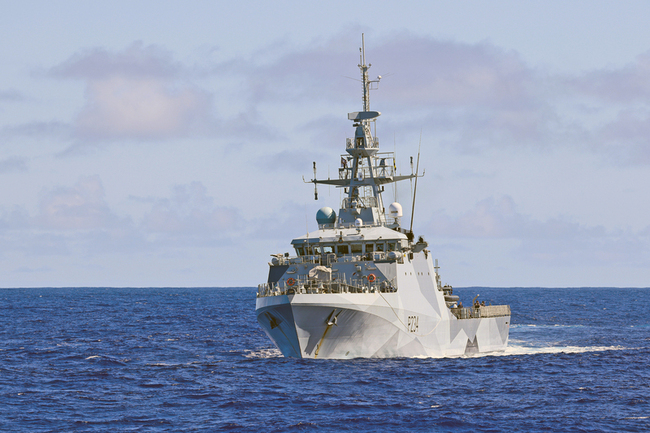英巡邏艦今年曾低調穿越台海 英防相再提航行自由 | 華視新聞