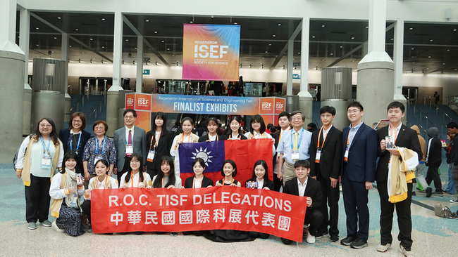 台灣高中生參加全球最大科展 激發研究熱情 | 華視新聞
