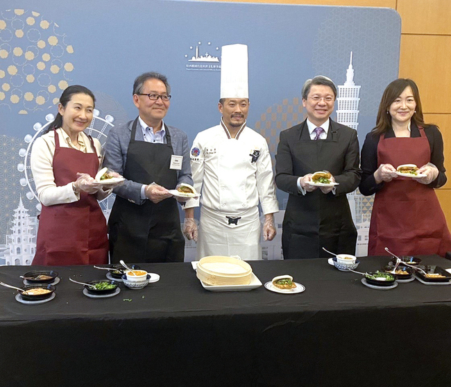 西雅圖福爾摩沙美食饗宴 日本總領事挑戰做刈包 | 華視新聞