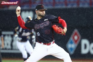 味全龍24日起與猿3連戰伍鐸回一軍 誰下二軍未定