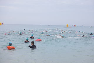 澎湖國際鐵人三項賽 國內外逾400好手同場競技