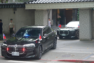 賴清德車隊出發 赴總統府宣誓就職