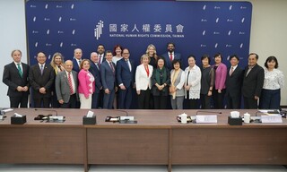 接見加拿大國會代表團  陳菊：訪團來台是極大鼓勵