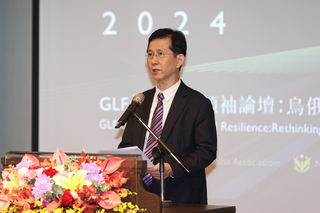 數發部長黃彥男：加強網路安全 增進社經韌性