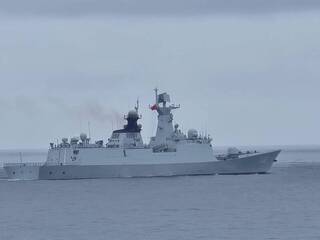 北部、東部海域對峙 海巡併航應對廣播驅離共艦