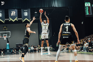 PLG國王林書豪拋投失手  夢想家季後賽首戰險勝