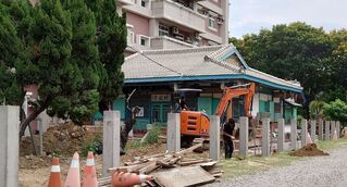 原嘉義城隍廟戲台時敏堂 將華麗轉身成藝文場域