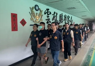 竹聯幫明仁會插旗雲林 檢警掃蕩逮18人分會長收押