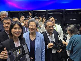 黃仁勳等AI三巨頭逛電腦展 按讚台灣供應鏈