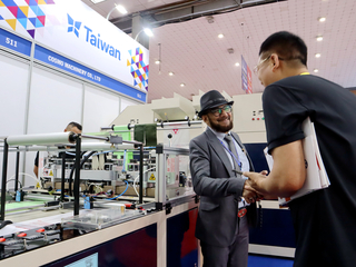 越南塑膠需求旺盛 台灣業者憑藉研發力對抗關稅困境