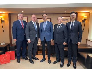 朱立倫會見美國訪問團  就國防能源政策交換意見