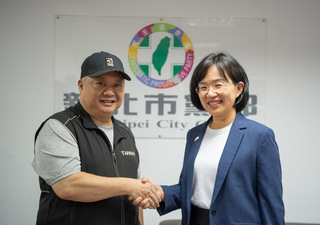 蘇巧慧接新北市黨部主委 盼民進黨贏回2026