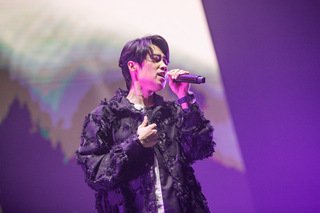 Tank台北剛開唱就嘆不適  邀歌王李玖哲當嘉賓